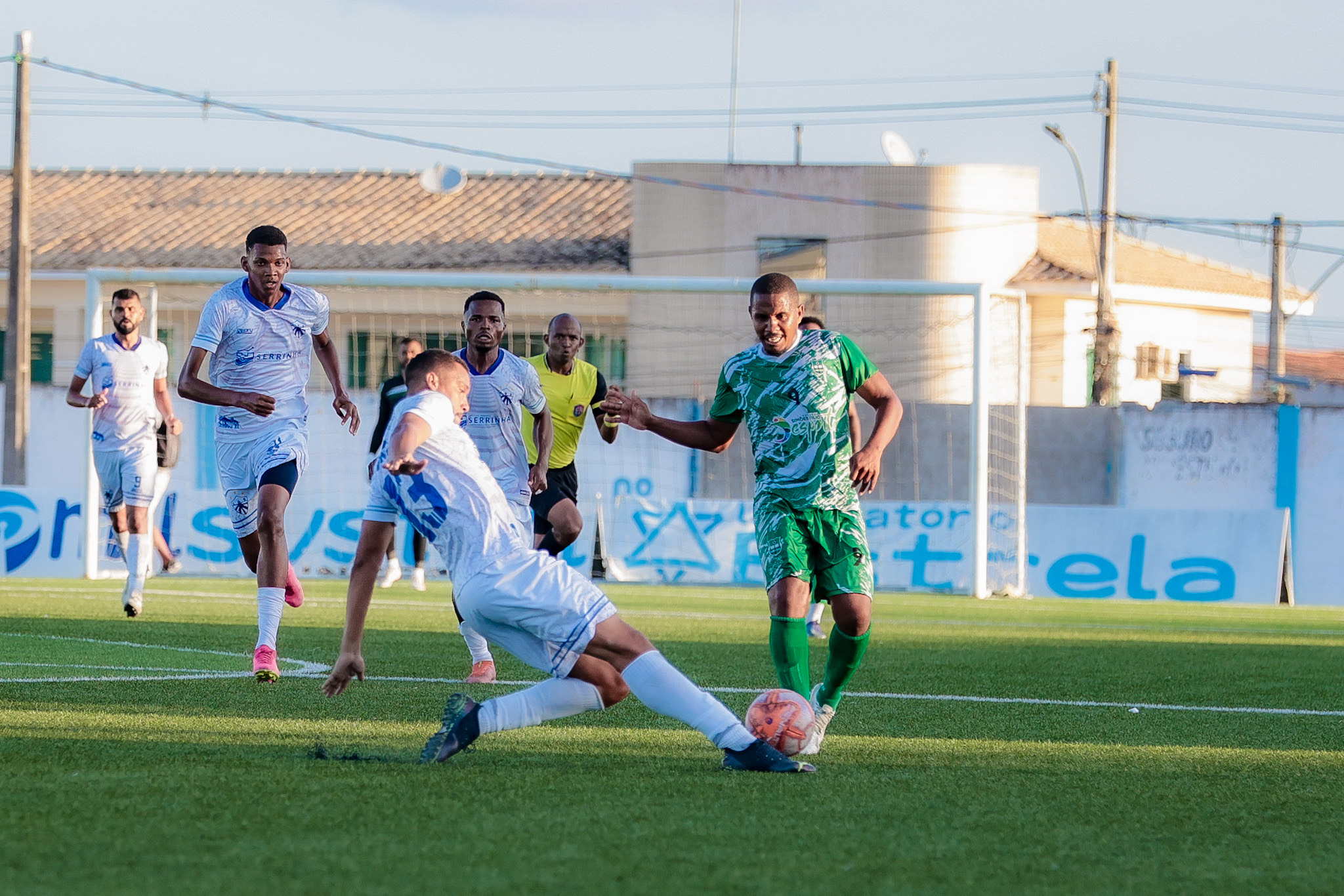 Seleção Simões Filho vence mais uma partida de Campeonato